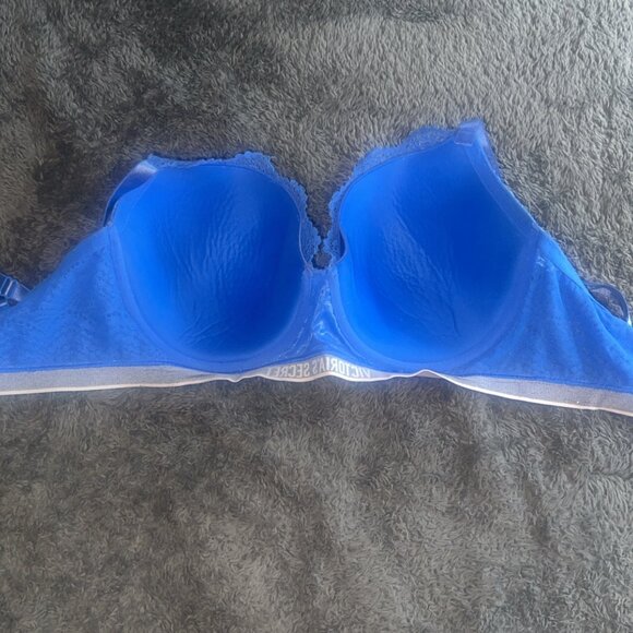 Victoria Secret Lined Demi Bra 38DDD - Picture 2 of 3